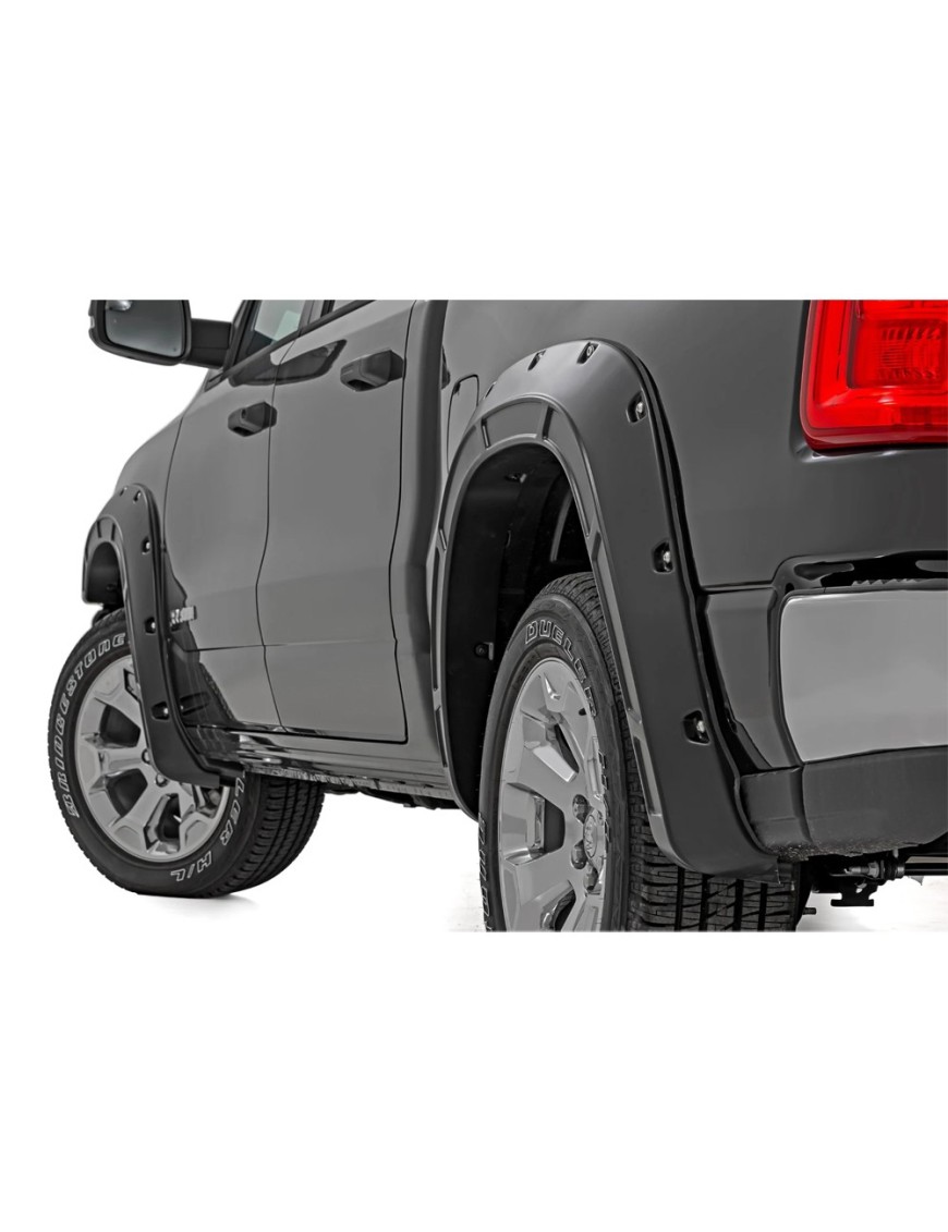 Poszerzenia błotników przód i tył Rough Country Defender