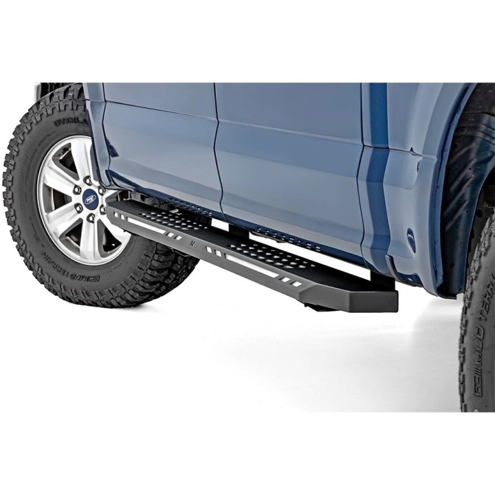Progi, stopnie boczne Rough Country AC2 Crew Cab - ujęcie 3