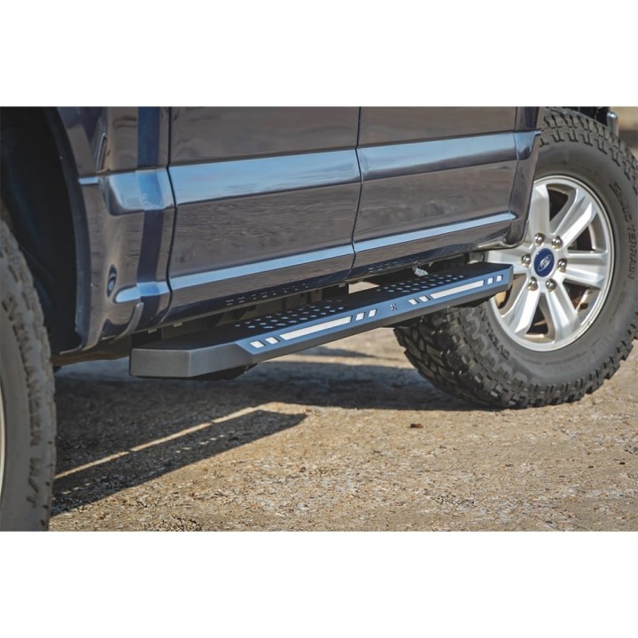 Progi, stopnie boczne Rough Country AC2 Crew Cab - ujęcie 6