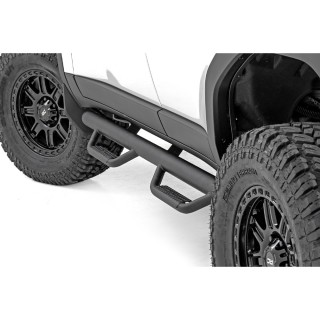 Progi, stopnie boczne Rough Country Nerf Steps - ujęcie 2