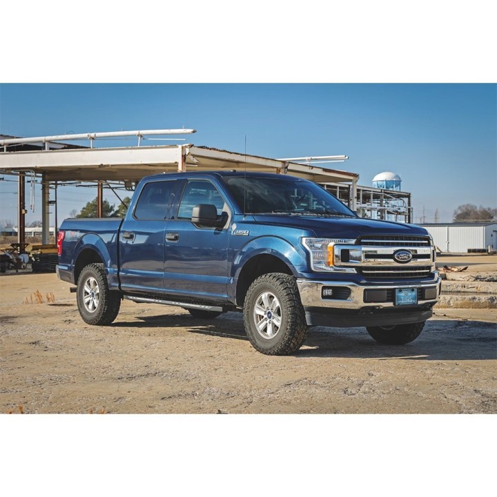 Progi, stopnie boczne Rough Country AC2 Crew Cab - ujęcie 9