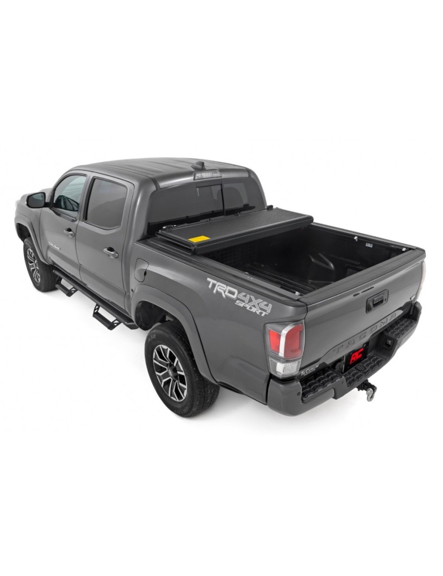 Twarda pokrywa paki tri-fold niski profil Rough Country 6'