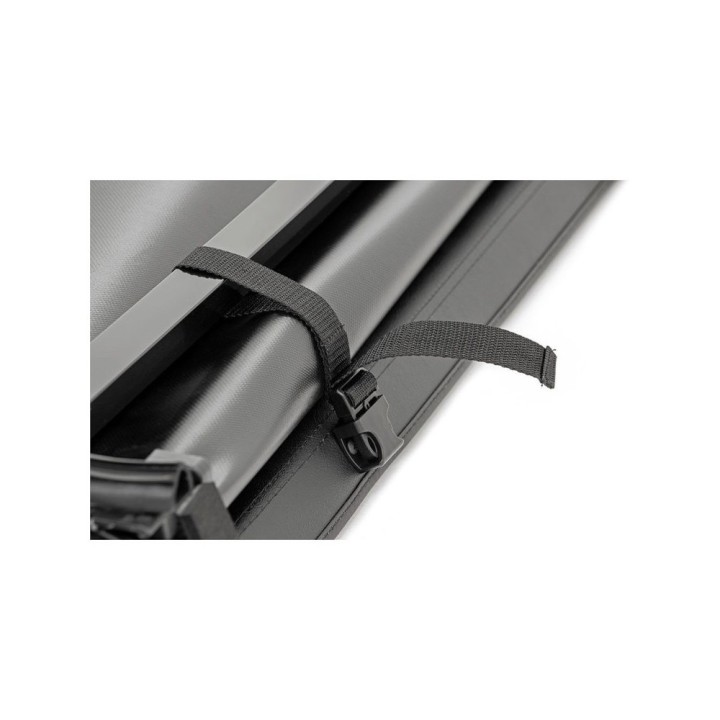 Miękka pokrywa paki tri-fold Rough Country 5'7" - ujęcie 5