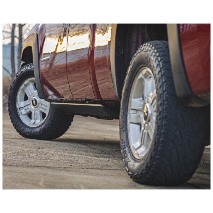 Progi elektryczne HT-Series Rough Country Double Cab - ujęcie 3