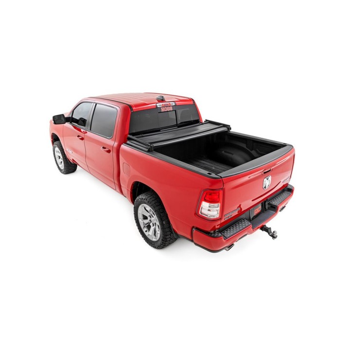 Miękka pokrywa paki tri-fold Rough Country 5'7" - ujęcie 5