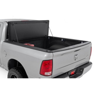 Twarda pokrywa paki tri-fold flip up Rough Country 6'4" - ujęcie 2