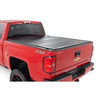 Twarda pokrywa paki tri-fold flip up Rough Country 6'7"