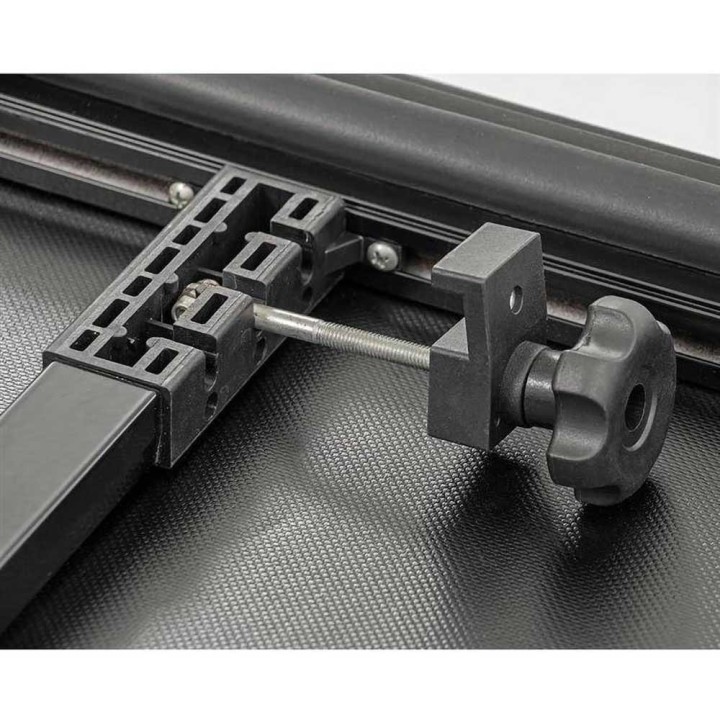 Miękka pokrywa paki tri-fold Rough Country 5'7" - ujęcie 6