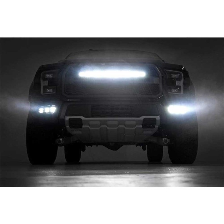 Potrójne lampy LED przeciwmgłowe Rough Country - ujęcie 4
