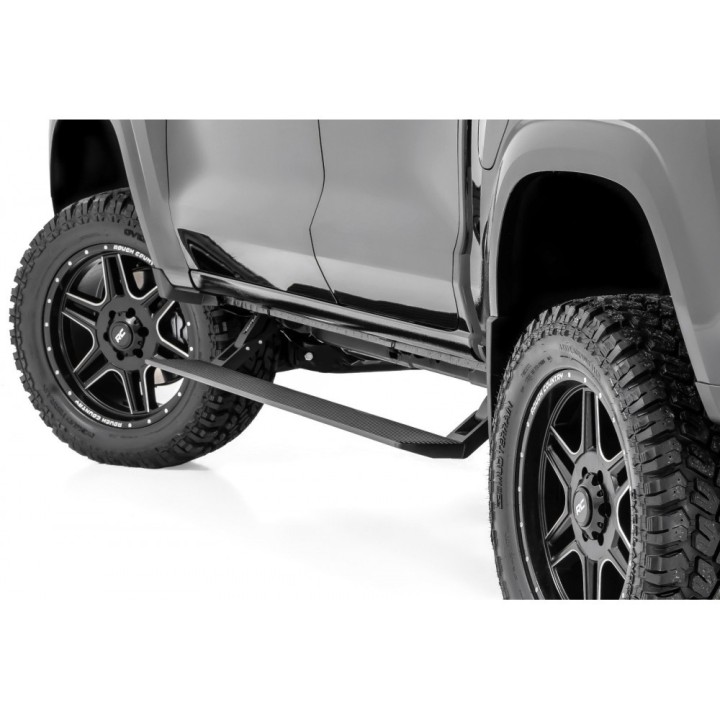 Progi elektryczne Rough Country Crew Cab