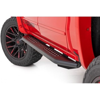 Progi, stopnie boczne Rough Country OV2 Crew Cab