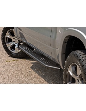 Progi, stopnie boczne Rough Country OV2 Crew Cab