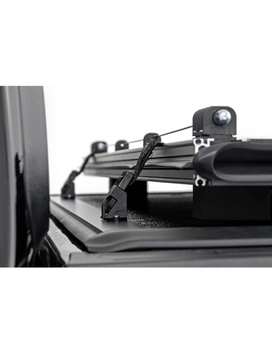 Twarda pokrywa paki tri-fold niski profil Rough Country 5'