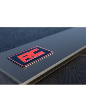 Twarda pokrywa paki tri-fold niski profil Rough Country 5'