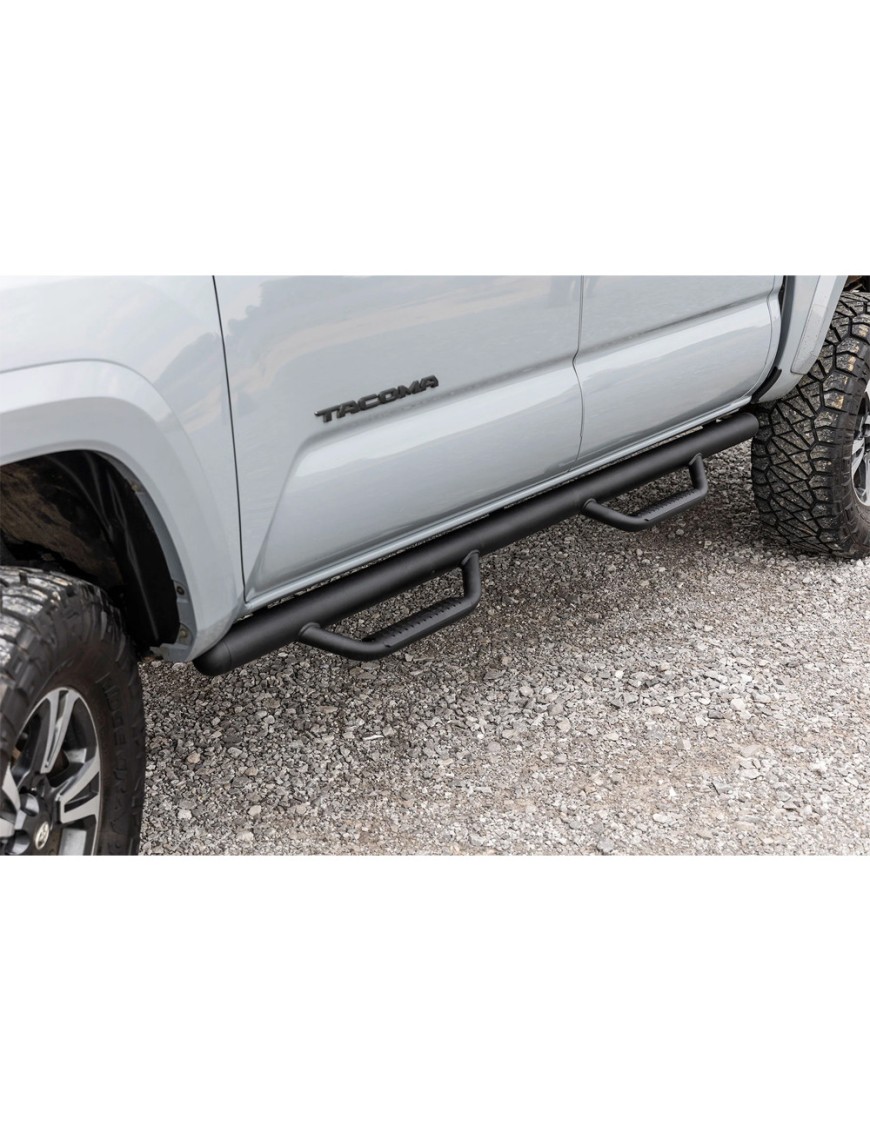 Progi, stopnie boczne Rough Country Nerf Steps 5'