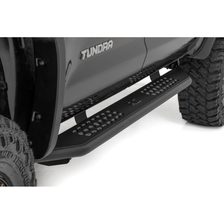 Progi, stopnie boczne Rough Country OV2 Crew Cab - ujęcie 4