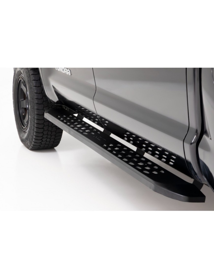 Progi, stopnie Rough Country RPT2 Crew Cab