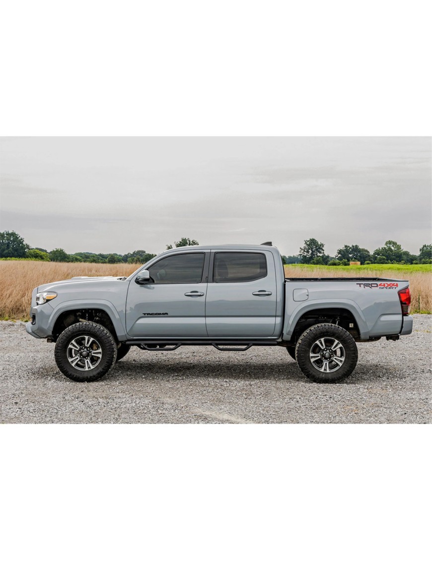 Progi, stopnie boczne Rough Country Nerf Steps 5'
