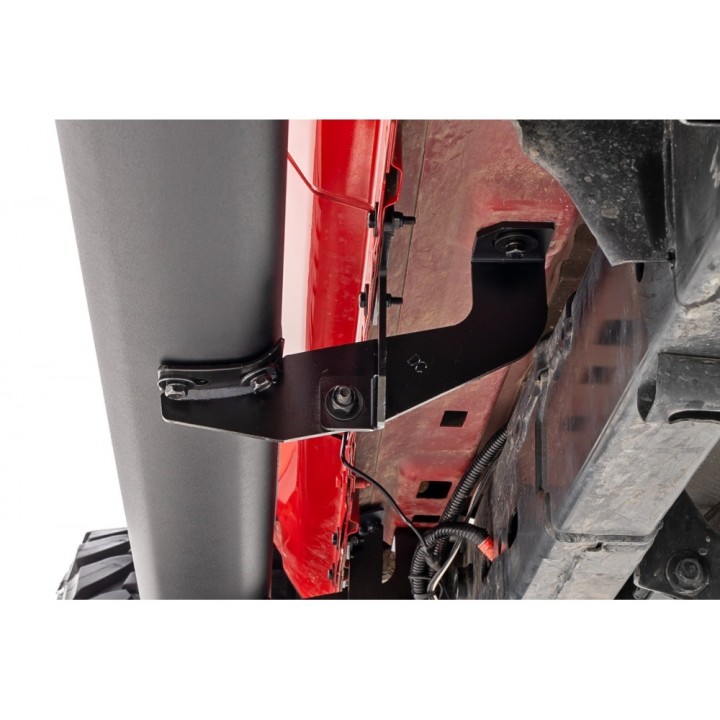 Progi, stopnie boczne czarne Rough Country Oval Nerf Steps - ujęcie 5