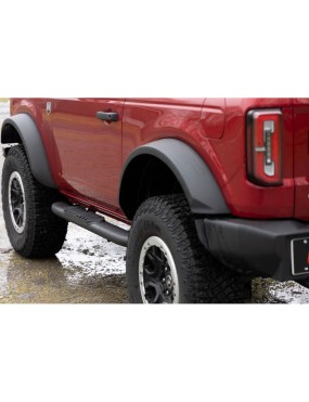 Progi, stopnie boczne czarne Rough Country Oval Nerf Steps