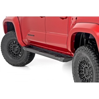 Progi, stopnie boczne regulowane aluminiowe Rough Country SRX2 Double Cab - ujęcie 2