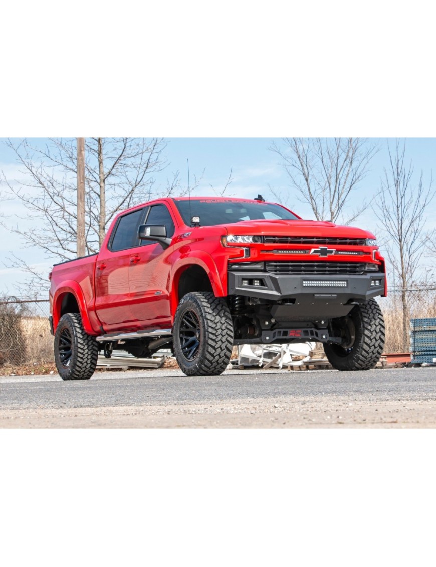 Progi, stopnie boczne srebrne Rough Country Oval Nerf Steps Crew Cab