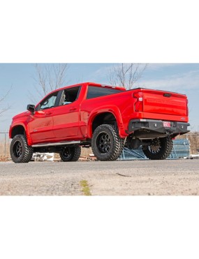Progi, stopnie boczne srebrne Rough Country Oval Nerf Steps Crew Cab