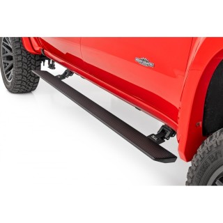 Progi elektryczne Rough Country Crew Cab