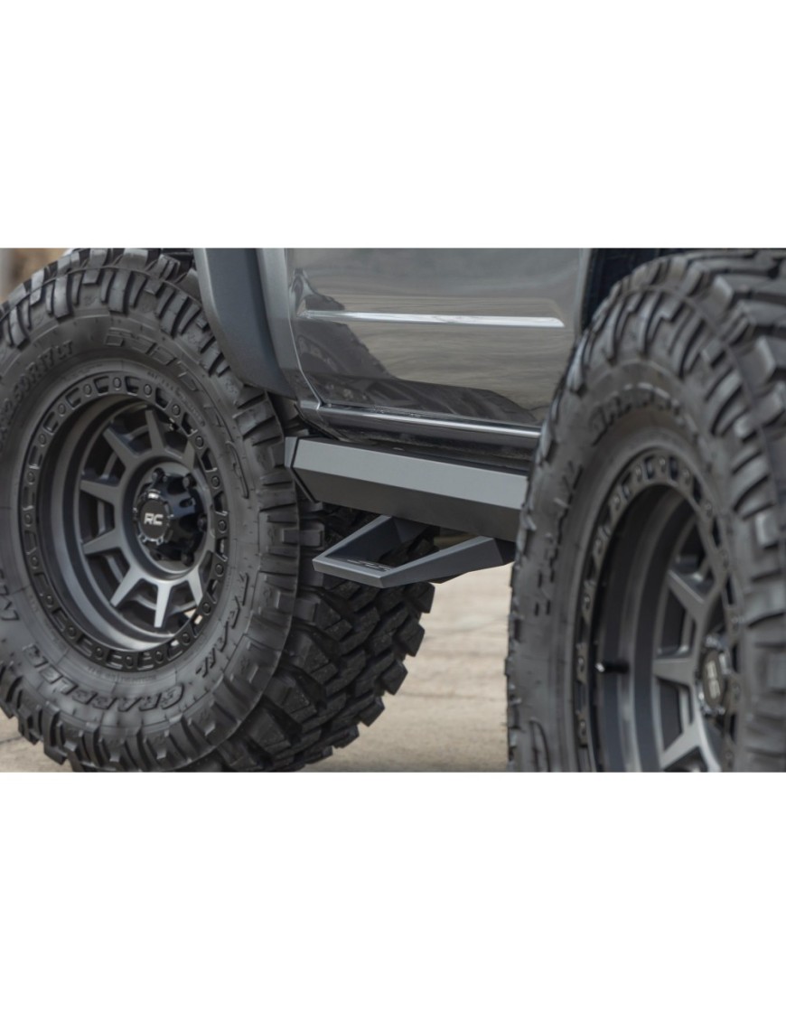 Progi, stopnie boczne regulowane aluminiowe Rough Country SRL2