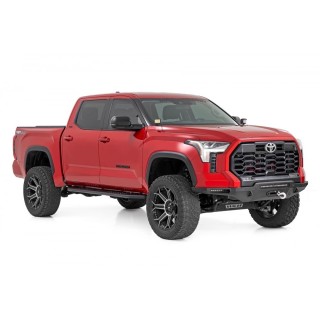 Progi, stopnie boczne Rough Country OV2 Crew Cab - ujęcie 2