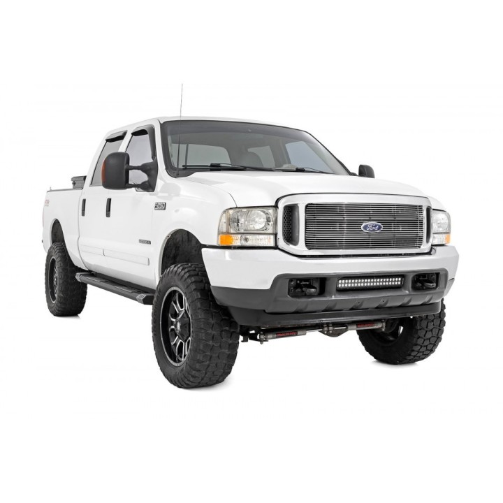 Progi, stopnie boczne aluminiowe Rough Country HD2 Crew Cab - ujęcie 4