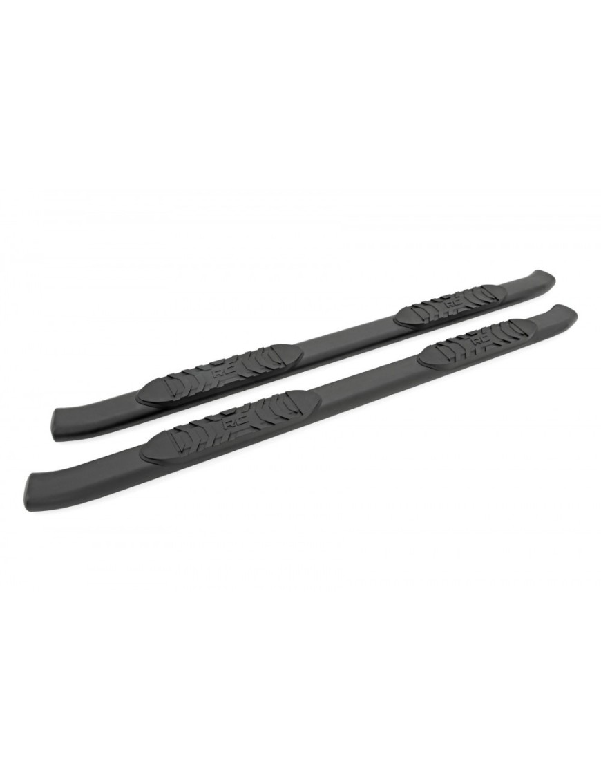 Progi, stopnie boczne czarne Rough Country Oval Nerf Steps Crew Cab