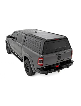 Progi, stopnie boczne Rough Country Multi-Color LED Crew Cab