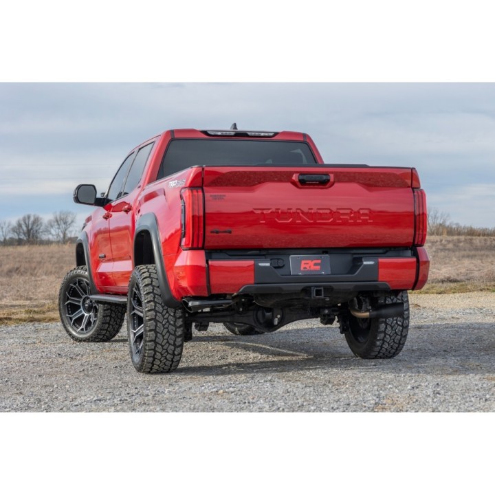 Progi, stopnie boczne Rough Country OV2 Crew Cab - ujęcie 6
