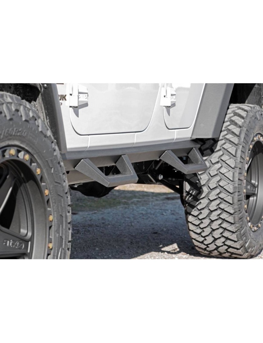 Progi, stopnie boczne Rough Country Contoured Drop Steps