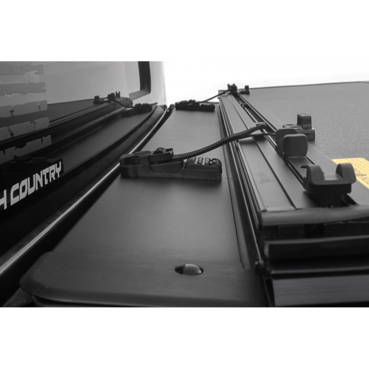 Twarda pokrywa paki tri-fold flip up Rough Country 5'7" - ujęcie 6