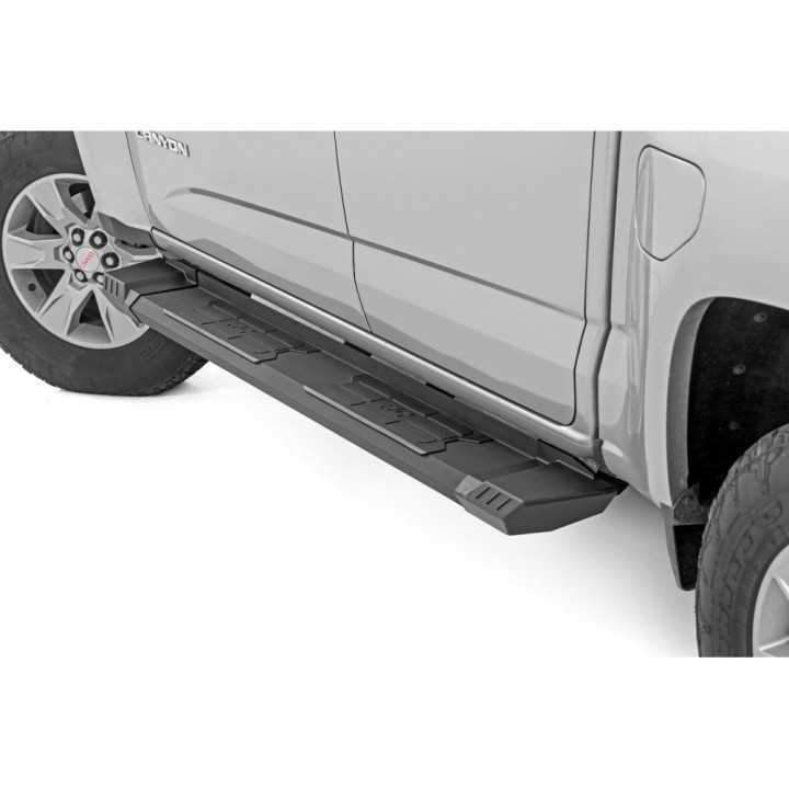Progi, stopnie boczne aluminiowe Rough Country HD2 Crew Cab - ujęcie 3