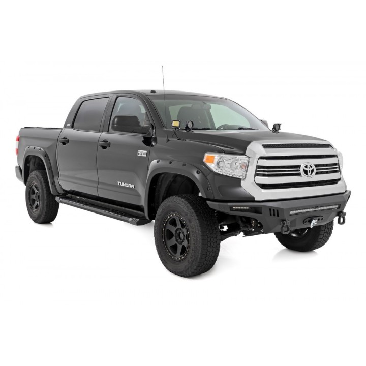 Progi, stopnie boczne aluminiowe Rough Country HD2 CrewMax - ujęcie 2