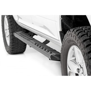 Progi, stopnie boczne Rough Country BA2