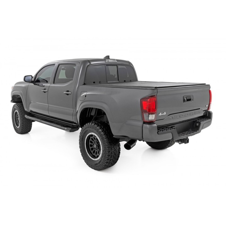 Progi, stopnie boczne aluminiowe Rough Country HD2 Double Cab - ujęcie 3