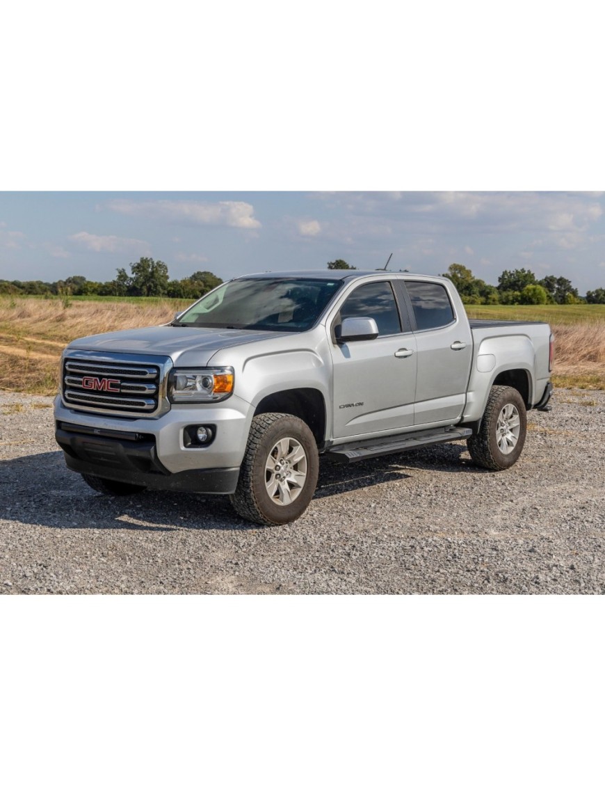 Progi, stopnie boczne aluminiowe Rough Country HD2 Crew Cab