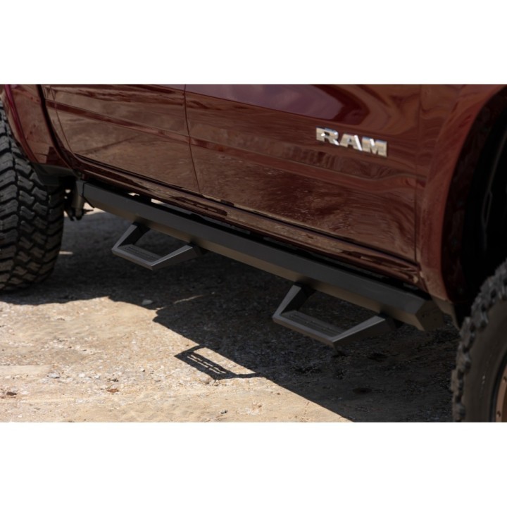 Progi, stopnie boczne regulowane aluminiowe Rough Country SRL2 Crew Cab - ujęcie 6