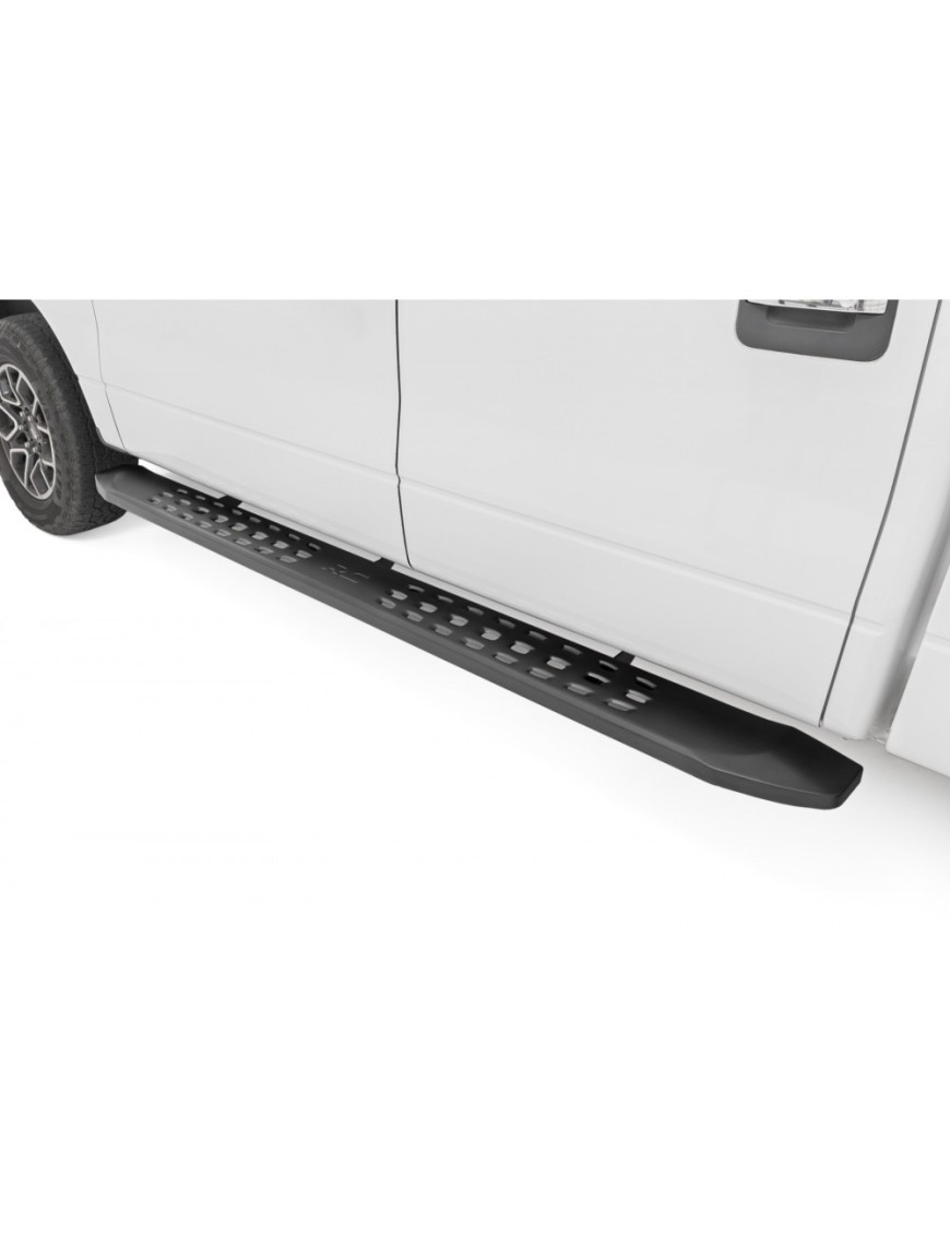 Progi, stopnie Rough Country RPT2 Crew Cab