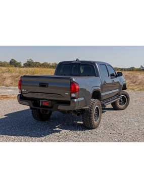 Progi, stopnie boczne aluminiowe Rough Country HD2 Double Cab