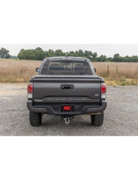 Twarda pokrywa paki tri-fold Rough Country niski profil 5'