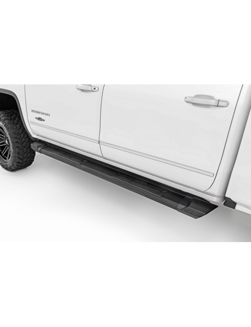 Progi, stopnie boczne aluminiowe Rough Country HD2 Crew Cab
