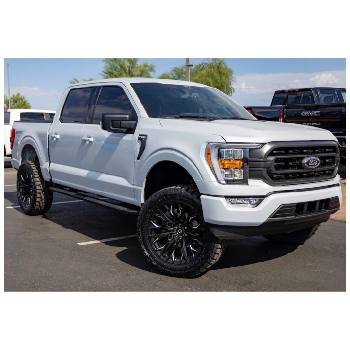 Zestaw zawieszenia Rough Country Lift 6" 2WD - ujęcie 4