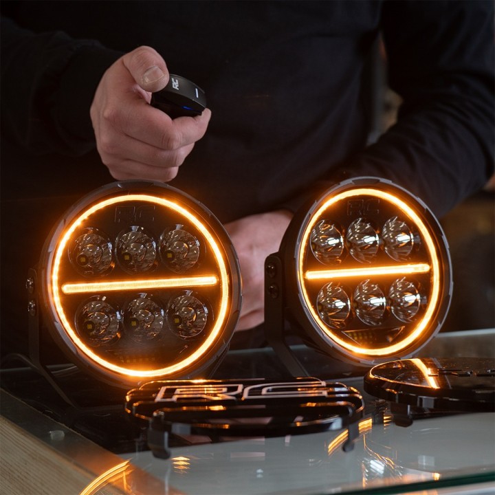 Lampy LED 6,5" okrągłe Białe/Amber DRL Rough Country - ujęcie 4