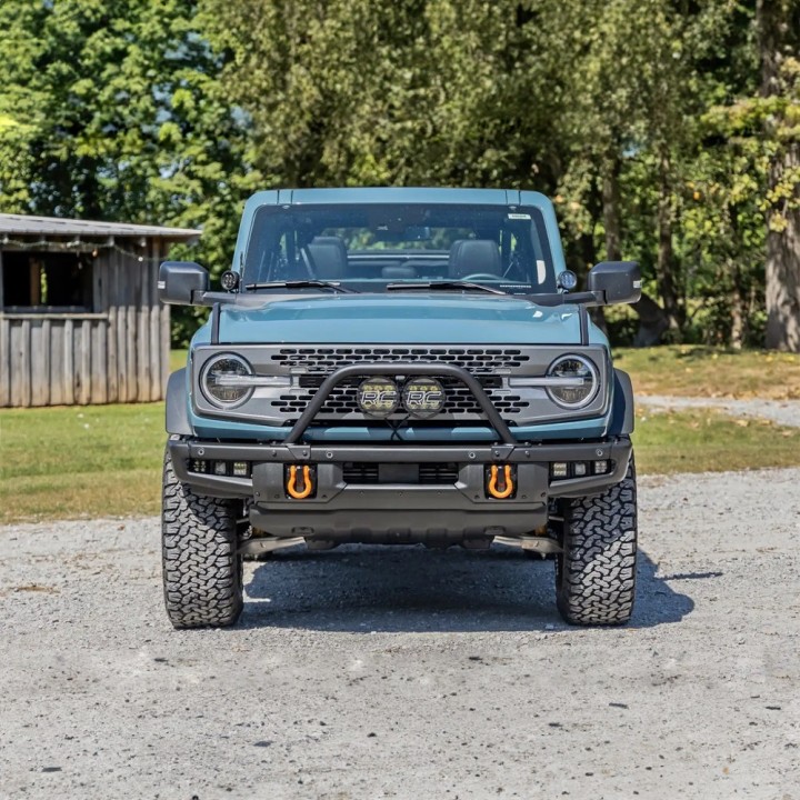 Lampy LED 6,5" okrągłe Białe/Amber DRL Rough Country - ujęcie 10