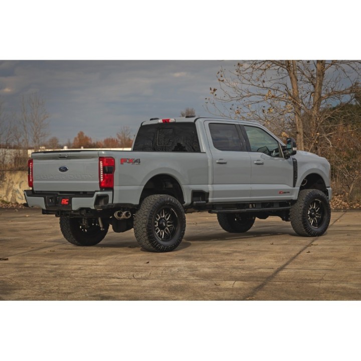 Zestaw zawieszenia Rough Country N3 Lift 4,5" Diesel - ujęcie 4